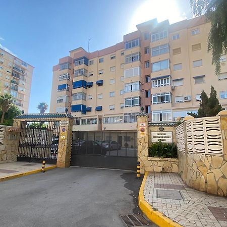 Moderno Y Completo Apartamento Frente Al Mar マラガ エクステリア 写真
