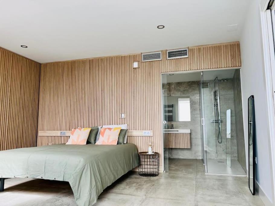 Moderno Y Completo Apartamento Frente Al Mar マラガ エクステリア 写真